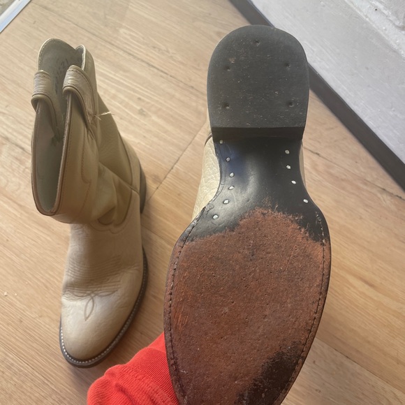 Cowtown Vintage Cowboy Boots - 9 1/2 - Picture 6 of 6